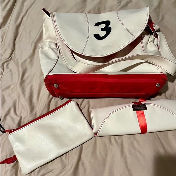 Diaper Bag Timi and Leslie - Picture 2 of 3